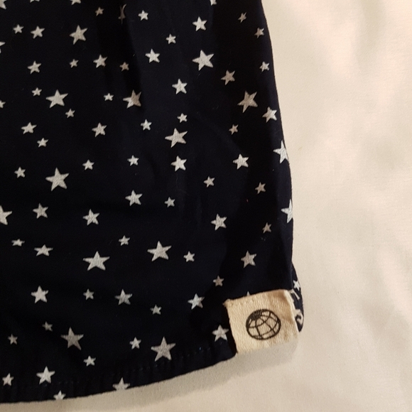 Free Planet boys size Medium or 10/12 button down short sleeves - Picture 2 of 5